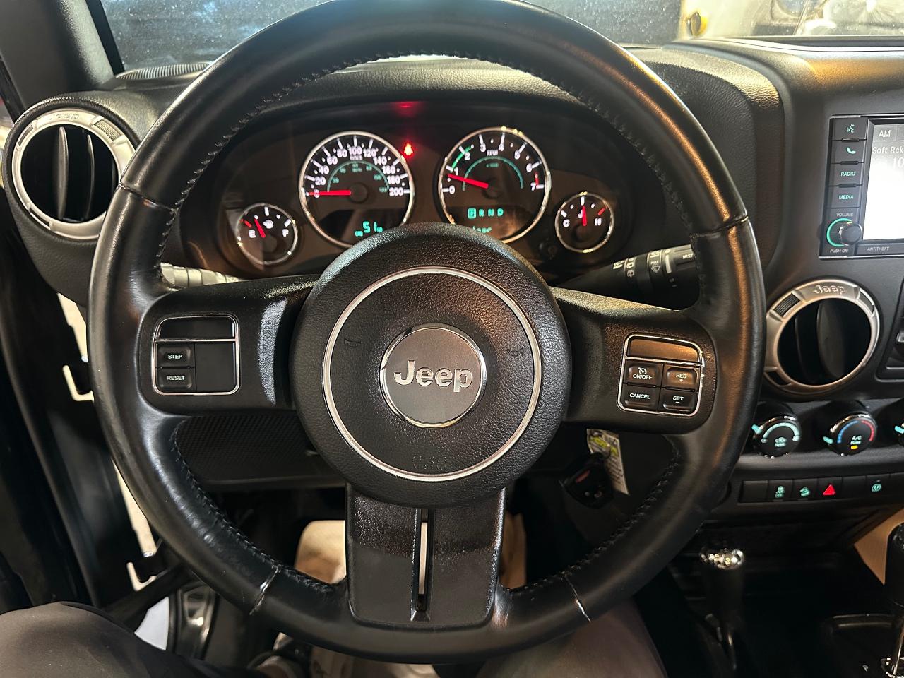 2016 Jeep Wrangler 4WD 4DR SAHARA - Photo #36