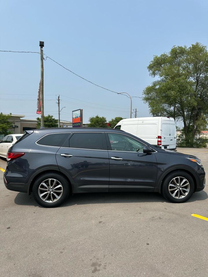 2018 Hyundai Santa Fe XL SE - Photo #7