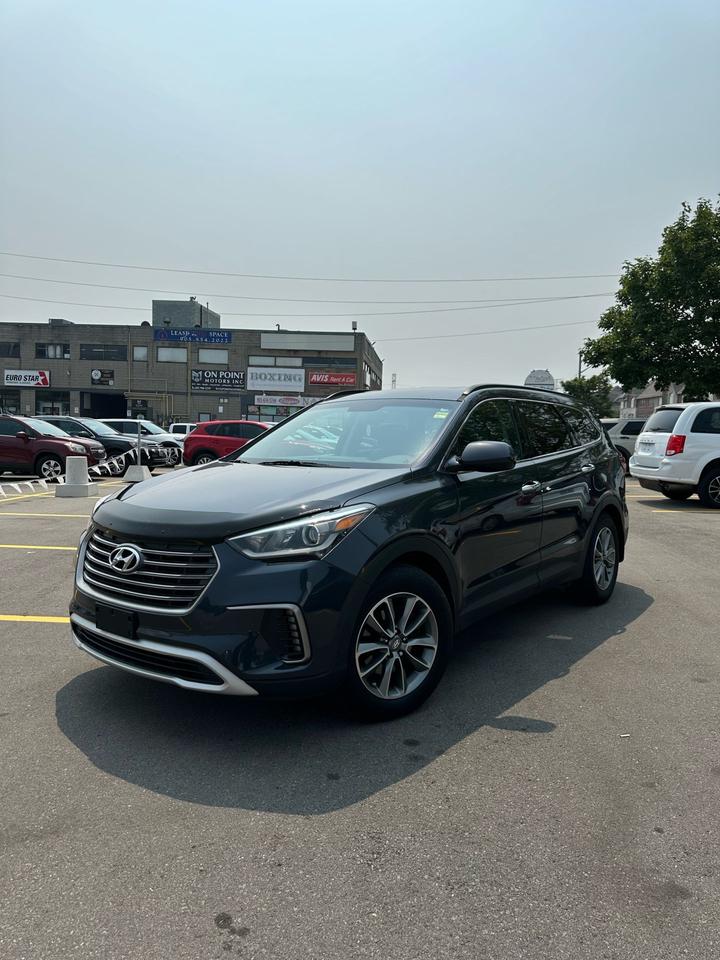 2018 Hyundai Santa Fe XL SE
