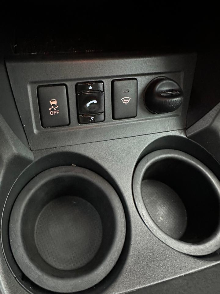 2011 Toyota RAV4  AWD Base - Photo #20
