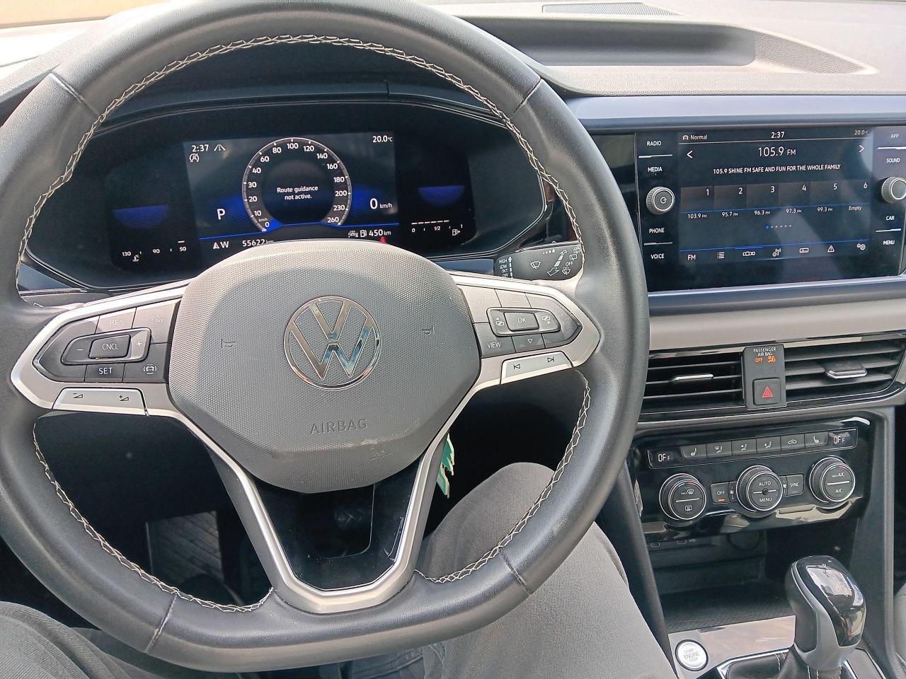 2022 Volkswagen Taos Comfortline 4 Motion, Leather, Pano, BU Cam, Htd S - Photo #15
