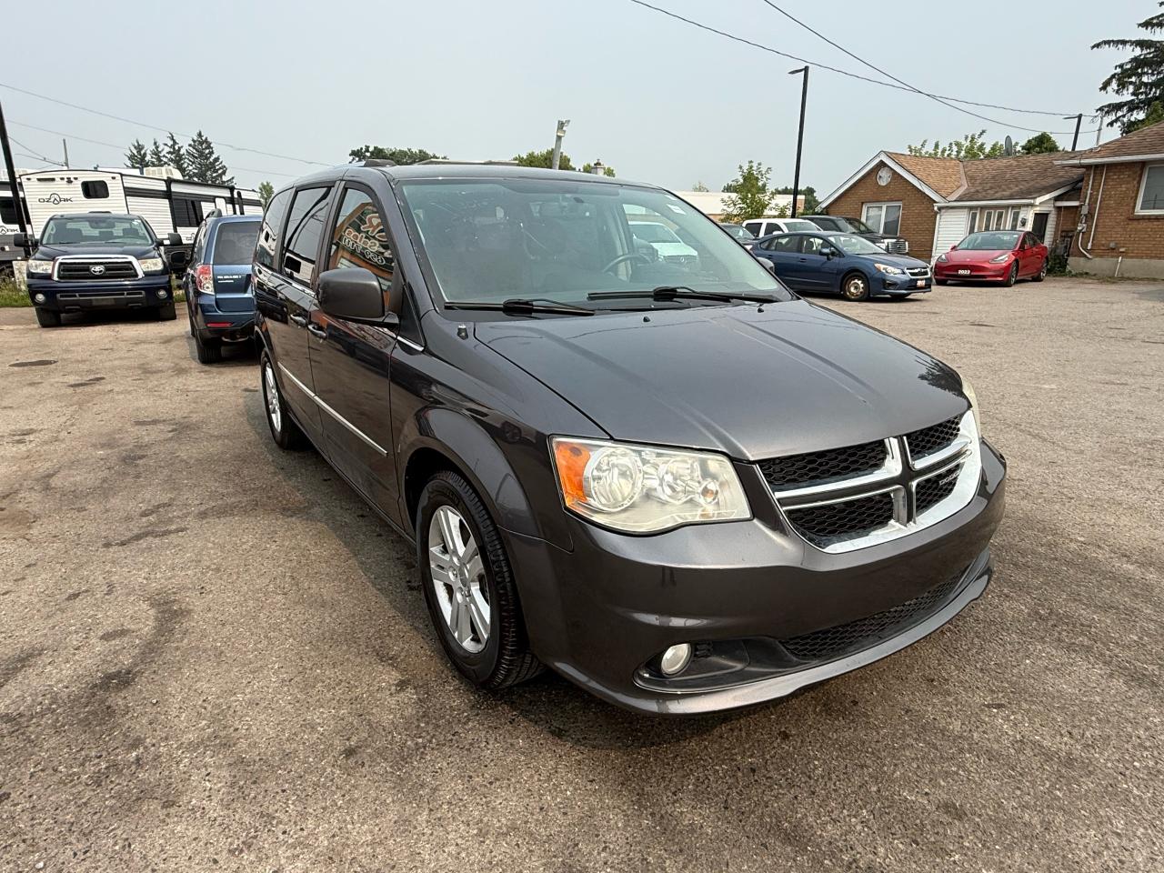 2016 Dodge Grand Caravan CREW PLUS, LEATHER, LOADED, ONLY 173KMS, CERTIFIED - Photo #7