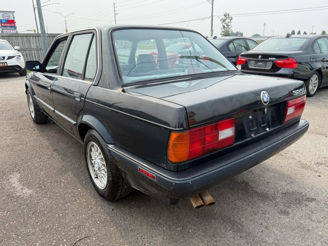 1990 BMW 3 Series 325i, E30, AUTO, BARN FIND, 139KMS, AS IS SPECIAL - Photo #3