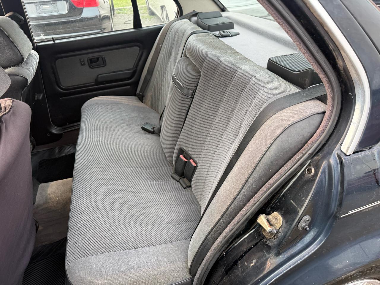 1990 BMW 3 Series 325i, E30, AUTO, BARN FIND, 139KMS, AS IS SPECIAL - Photo #12