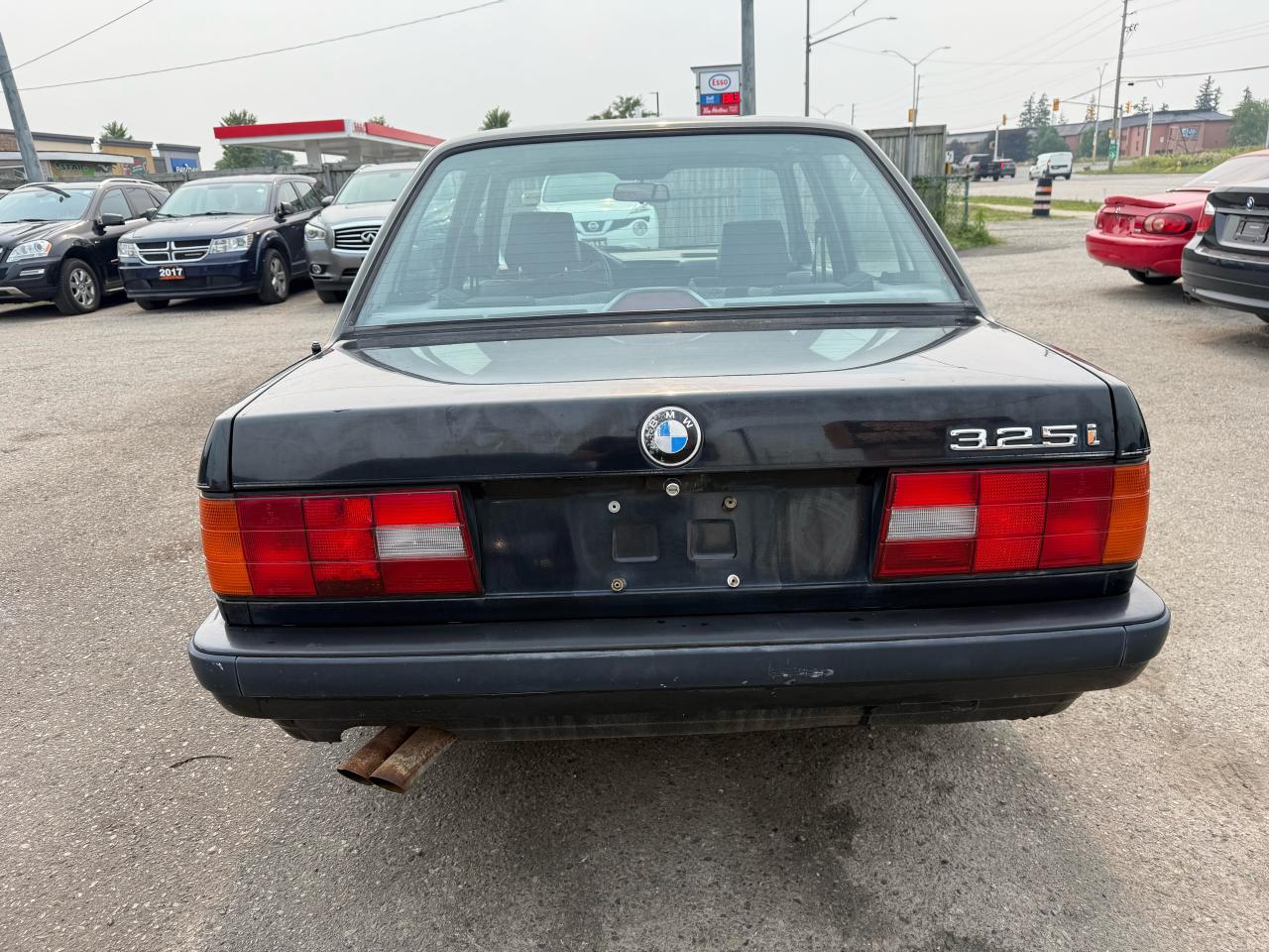 1990 BMW 3 Series 325i, E30, AUTO, BARN FIND, 139KMS, AS IS SPECIAL - Photo #4