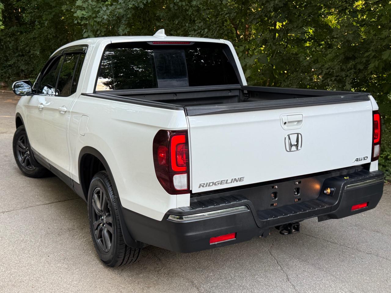 2020 Honda Ridgeline SPORT Photo3