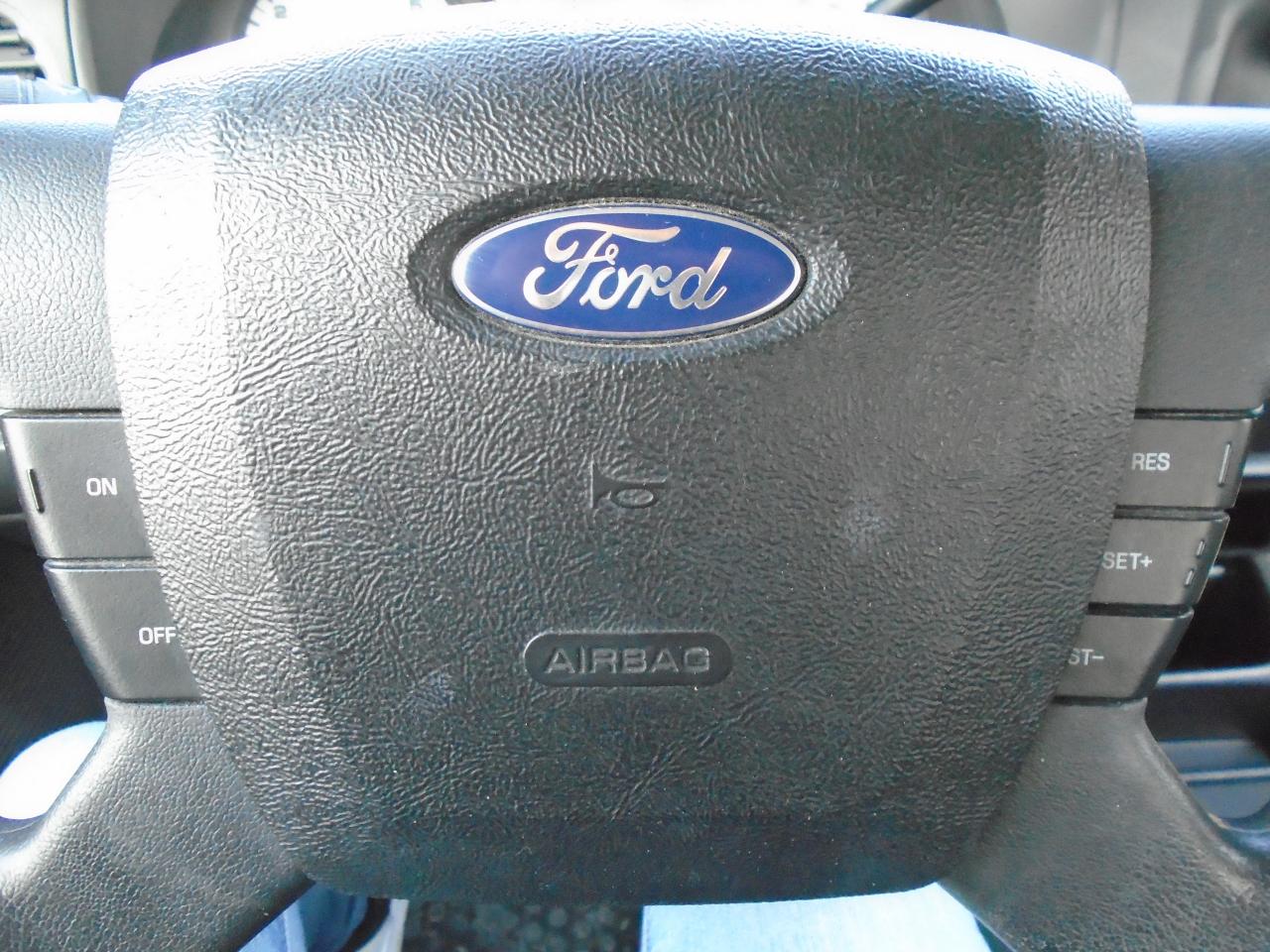 2011 Ford Ranger 2WD SuperCab 126  Sport - Photo #14