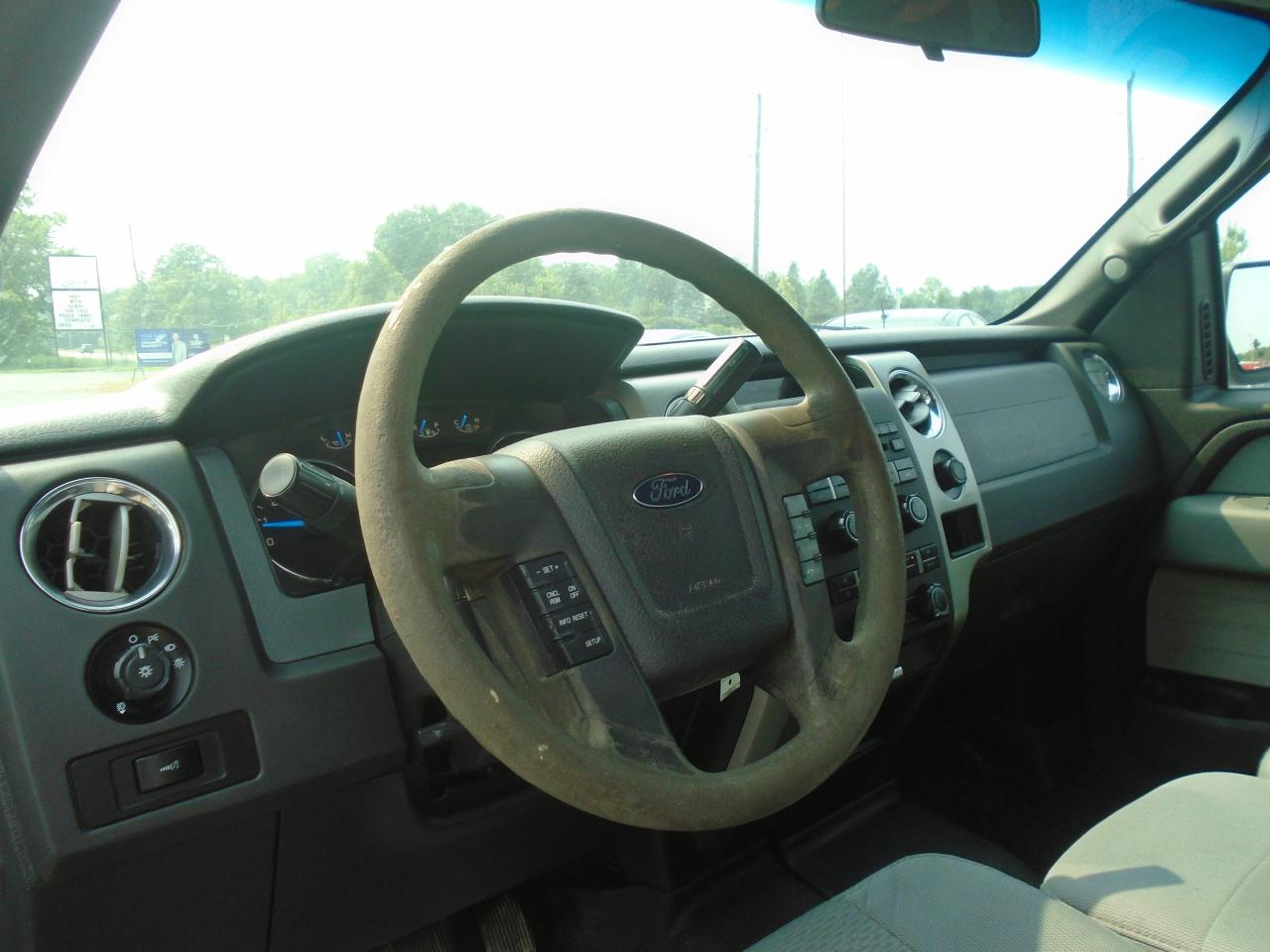 2014 Ford F-150 4WD SuperCab 145  XLT - Photo #16