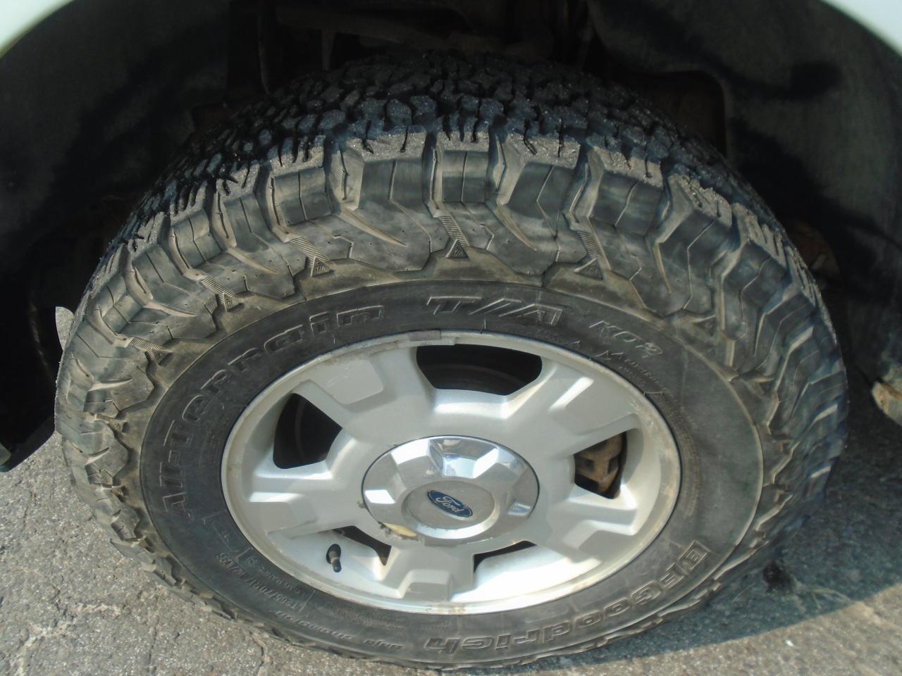2014 Ford F-150 4WD SuperCab 145  XLT - Photo #28