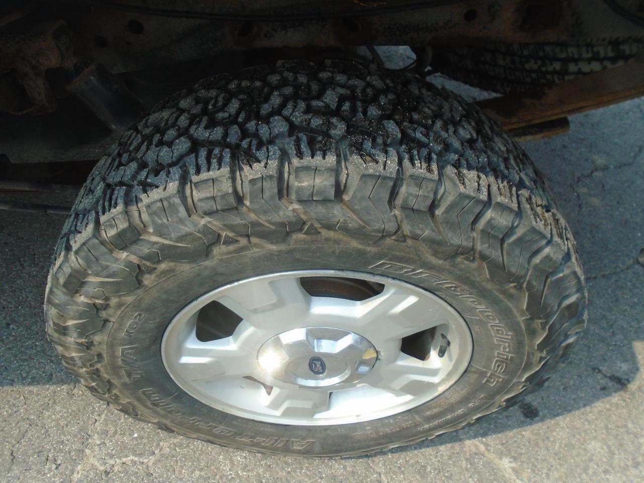 2014 Ford F-150 4WD SuperCab 145  XLT - Photo #29
