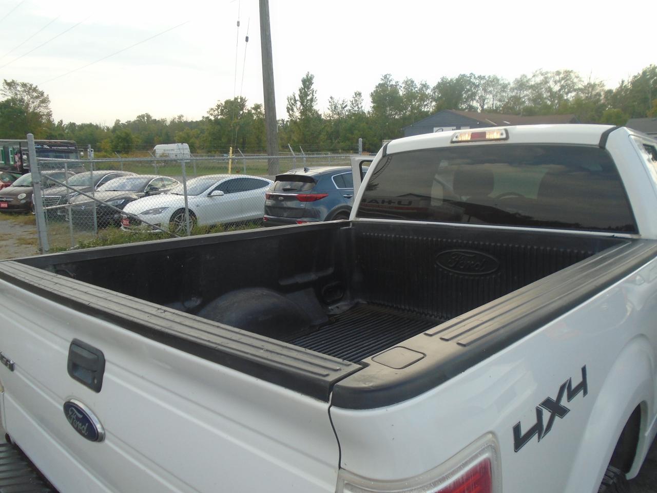 2014 Ford F-150 4WD SuperCab 145  XLT - Photo #22