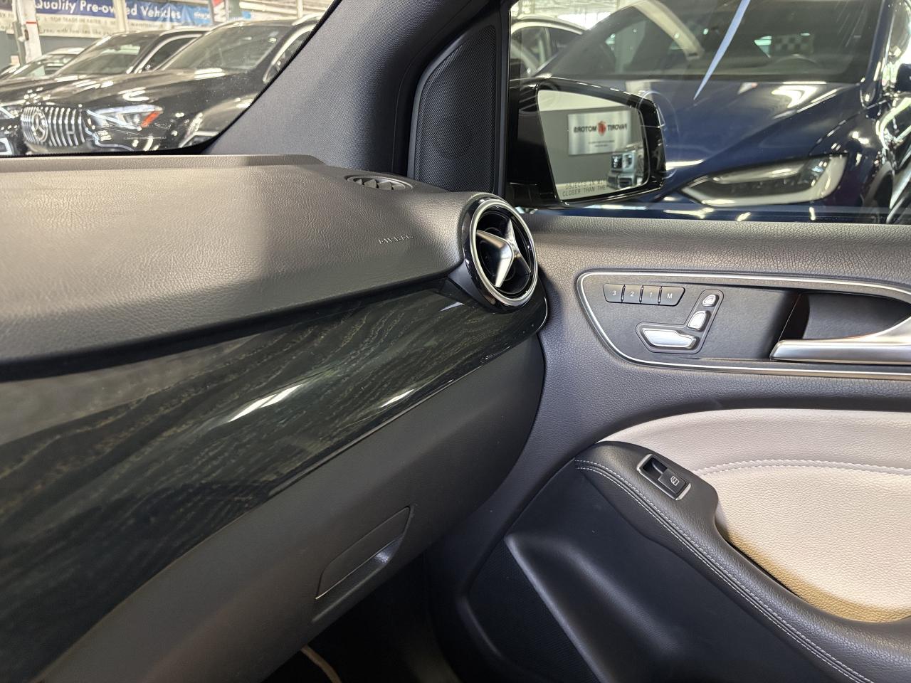 2019 Mercedes-Benz B-Class B250 Sports Tourer|4MATIC|NAV|CREAMLEATHER|SUNROOF - Photo #16