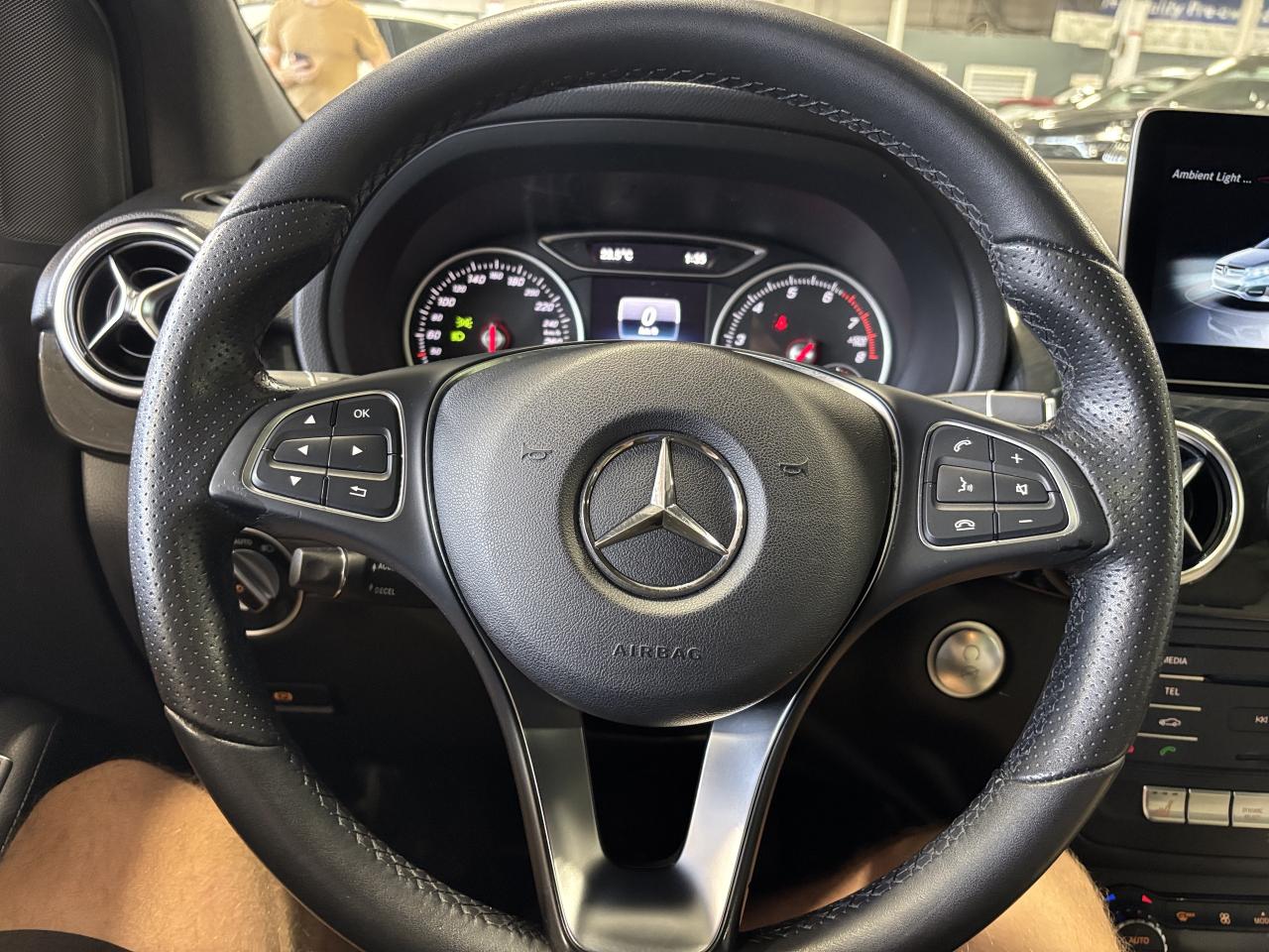 2019 Mercedes-Benz B-Class B250 Sports Tourer|4MATIC|NAV|CREAMLEATHER|SUNROOF - Photo #24
