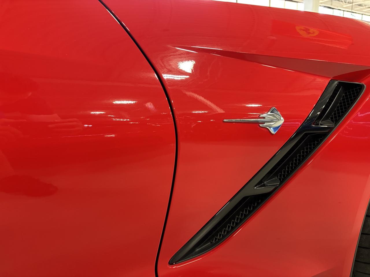 2017 Chevrolet Corvette Stingray Z51|3LT|RWD|TARGA|8SPEED|HEADSUP|PDR|NAV| Photo4