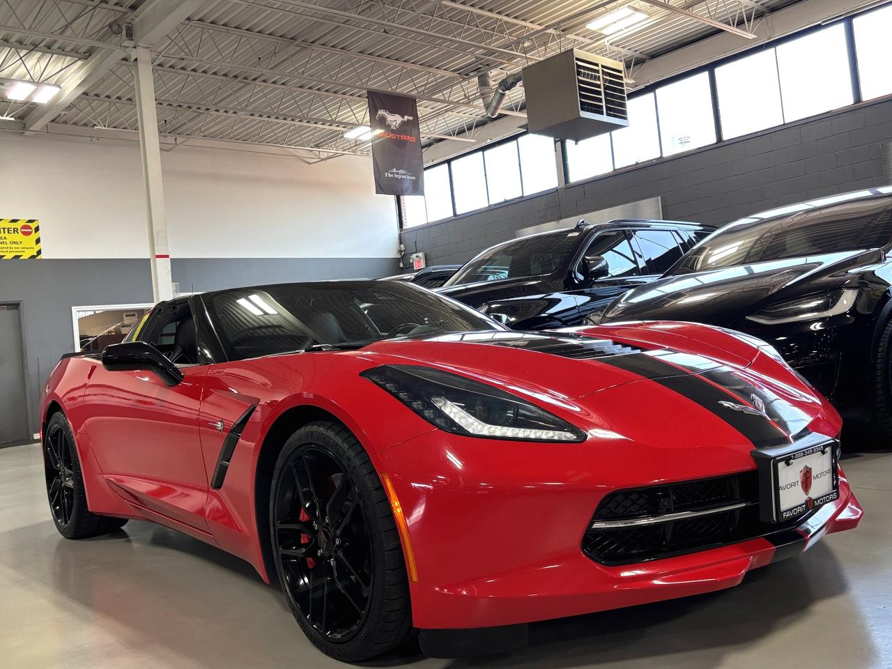2017 Chevrolet Corvette Stingray Z51|3LT|RWD|TARGA|8SPEED|HEADSUP|PDR|NAV| Photo3