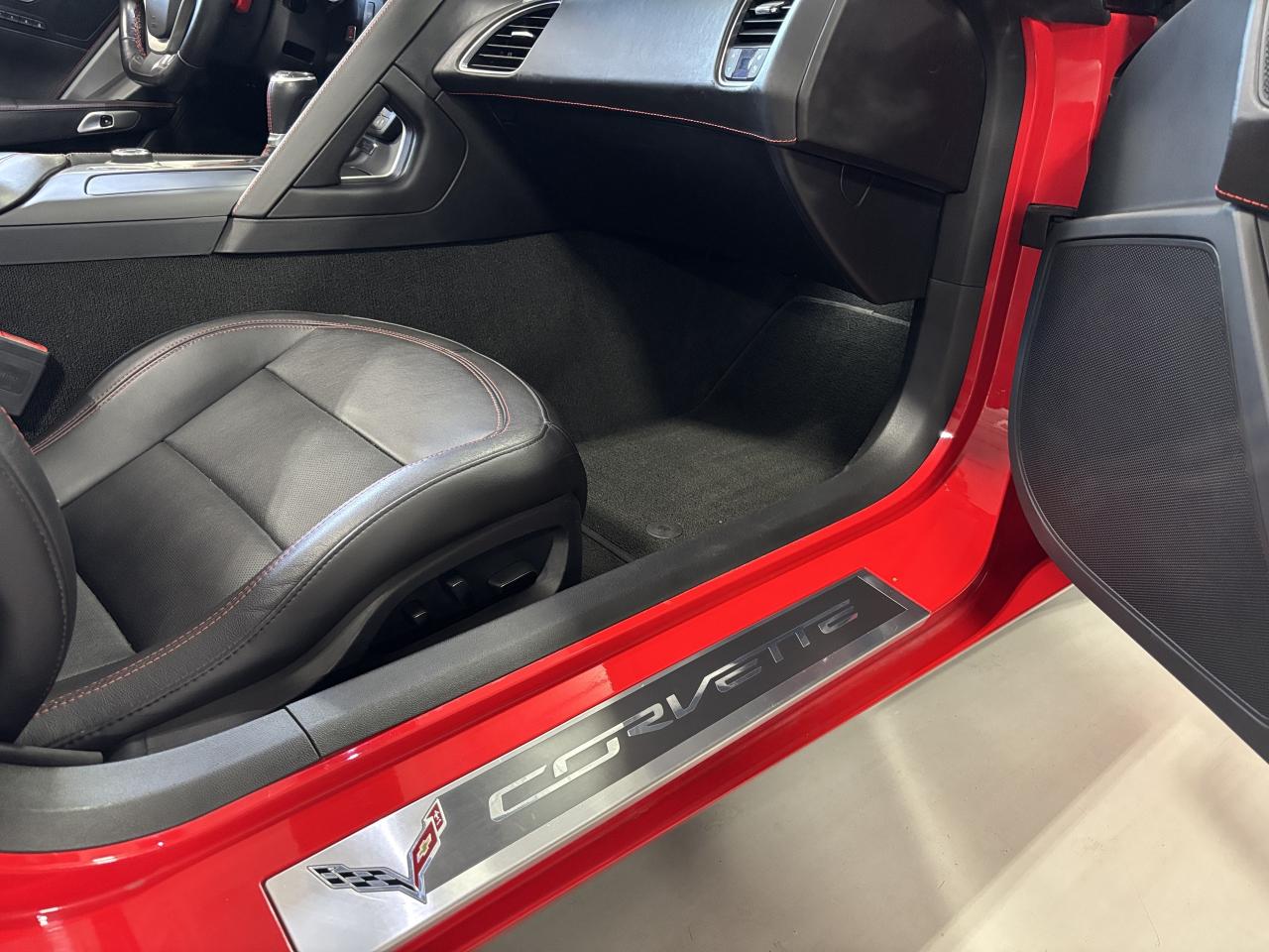 2017 Chevrolet Corvette Stingray Z51|3LT|RWD|TARGA|8SPEED|HEADSUP|PDR|NAV| - Photo #18