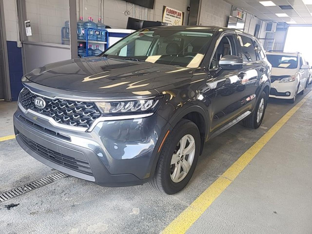 Used 2021 Kia Sorento LX+AWD | 3rd Row | Heated Seats | CarPlay + Android | Rear Camera | Alloy Wheels and More ! for sale in Guelph, ON