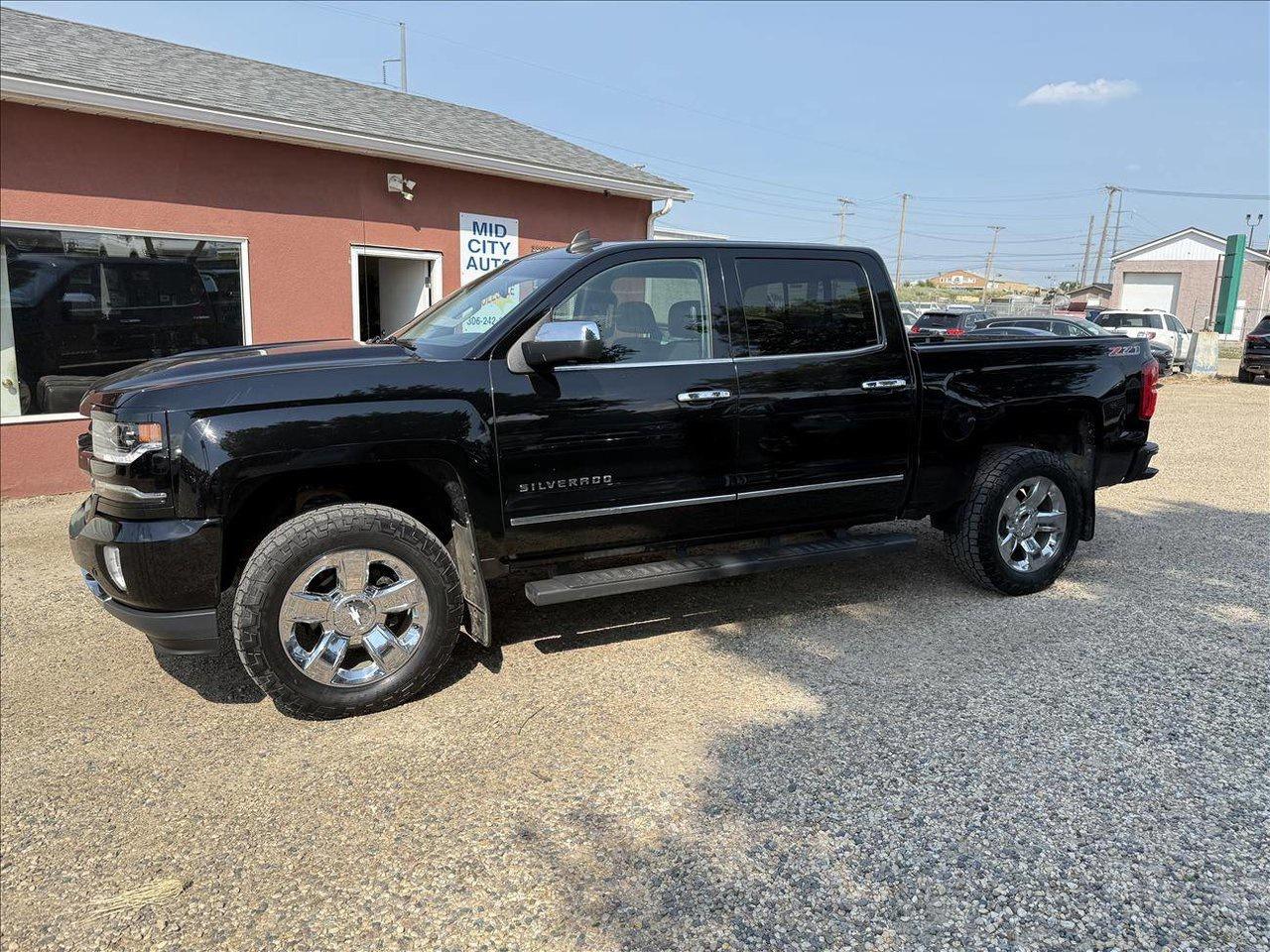 Used 2017 Chevrolet Silverado 1500 LTZ CREW 4WD for sale in Saskatoon, SK