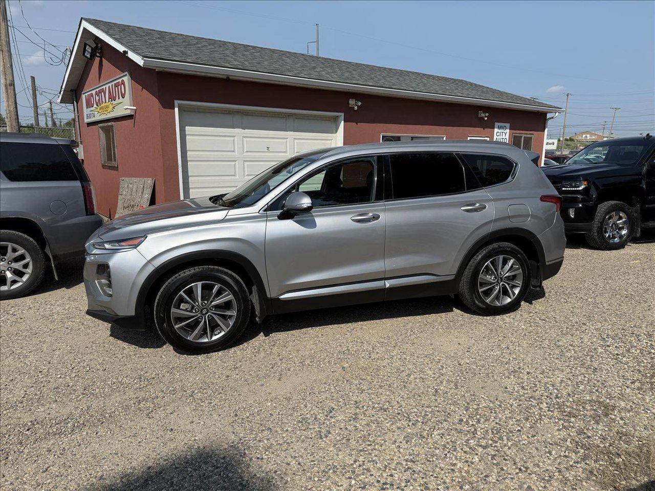 Used 2020 Hyundai Santa Fe SEL 2.4 AWD for sale in Saskatoon, SK