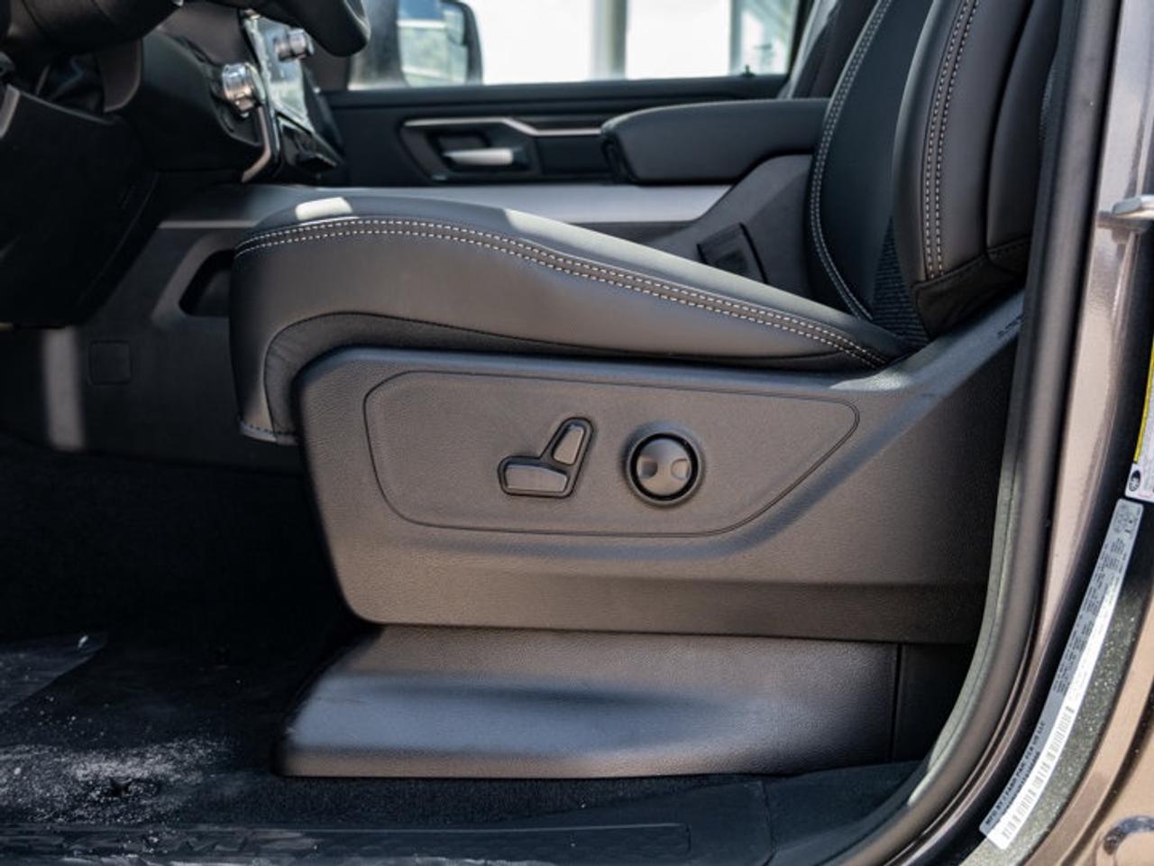 2026 RAM 1500 SPORT Photo