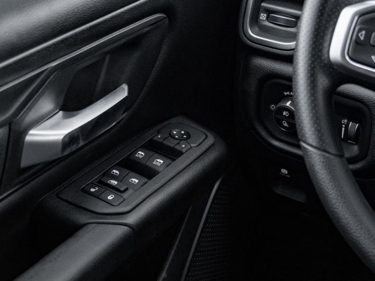 2026 RAM 1500 Express Photo