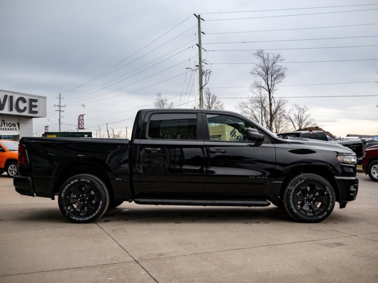 2026 RAM 1500 Express Photo