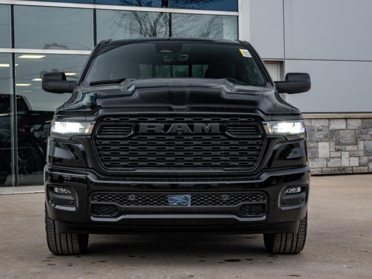 2026 RAM 1500 Express Photo