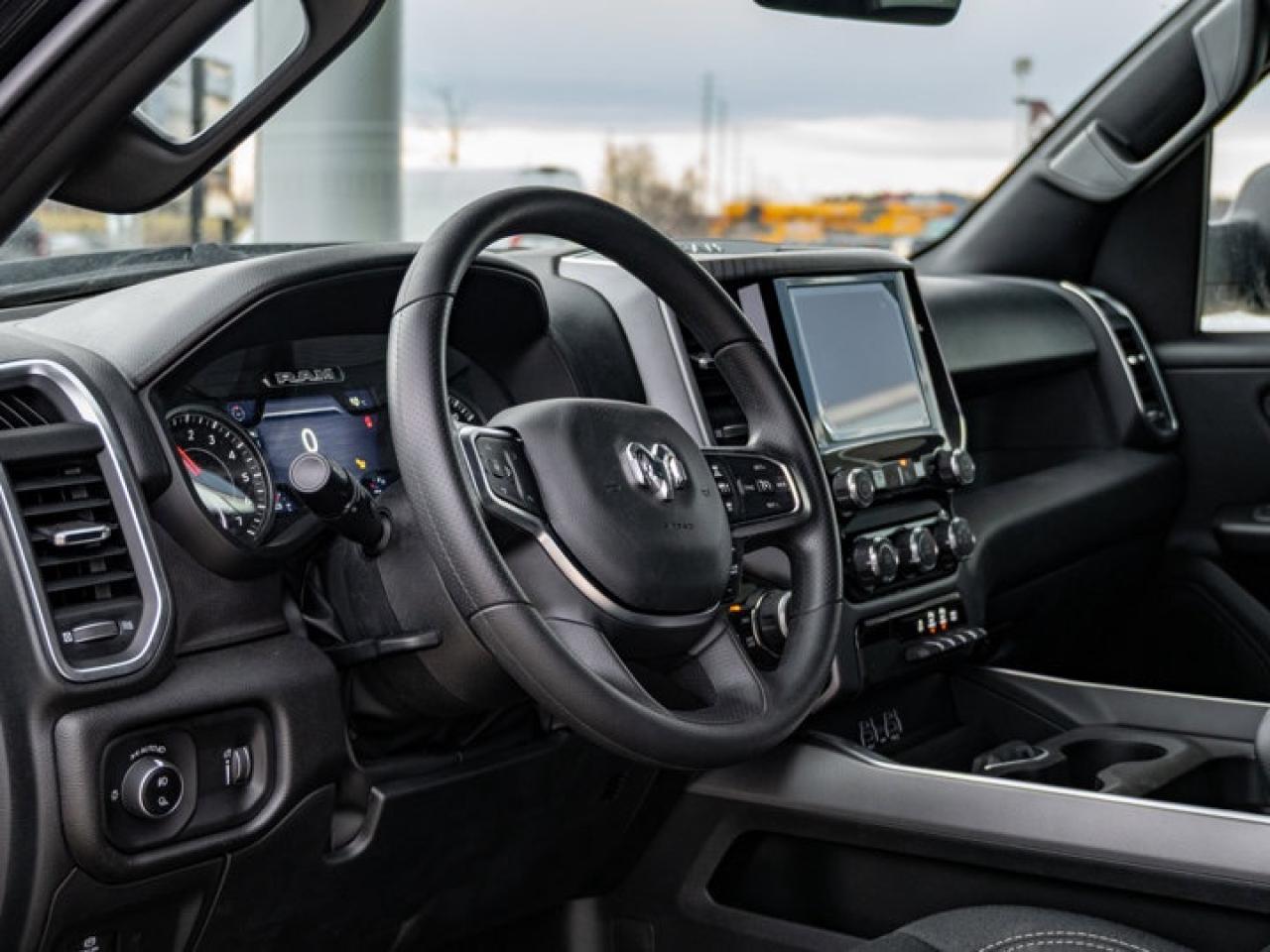 2026 RAM 1500 Express Photo2