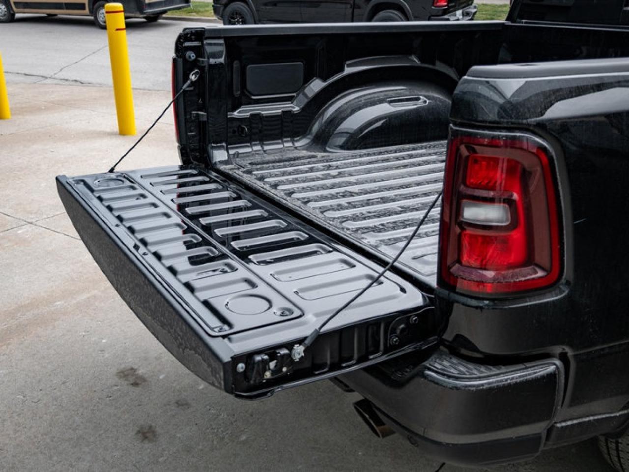 2026 RAM 1500 Express Photo