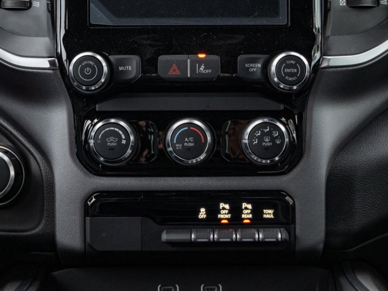 2026 RAM 1500 Express Photo