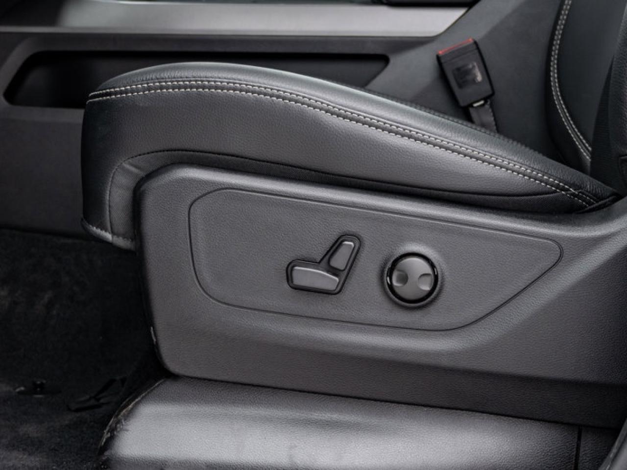 2026 RAM 1500 SPORT Photo