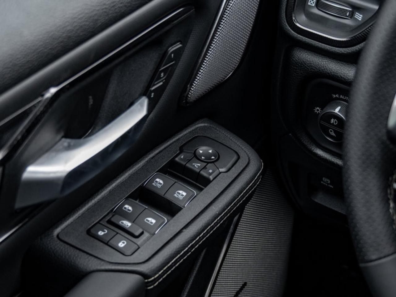 2026 RAM 1500 SPORT Photo