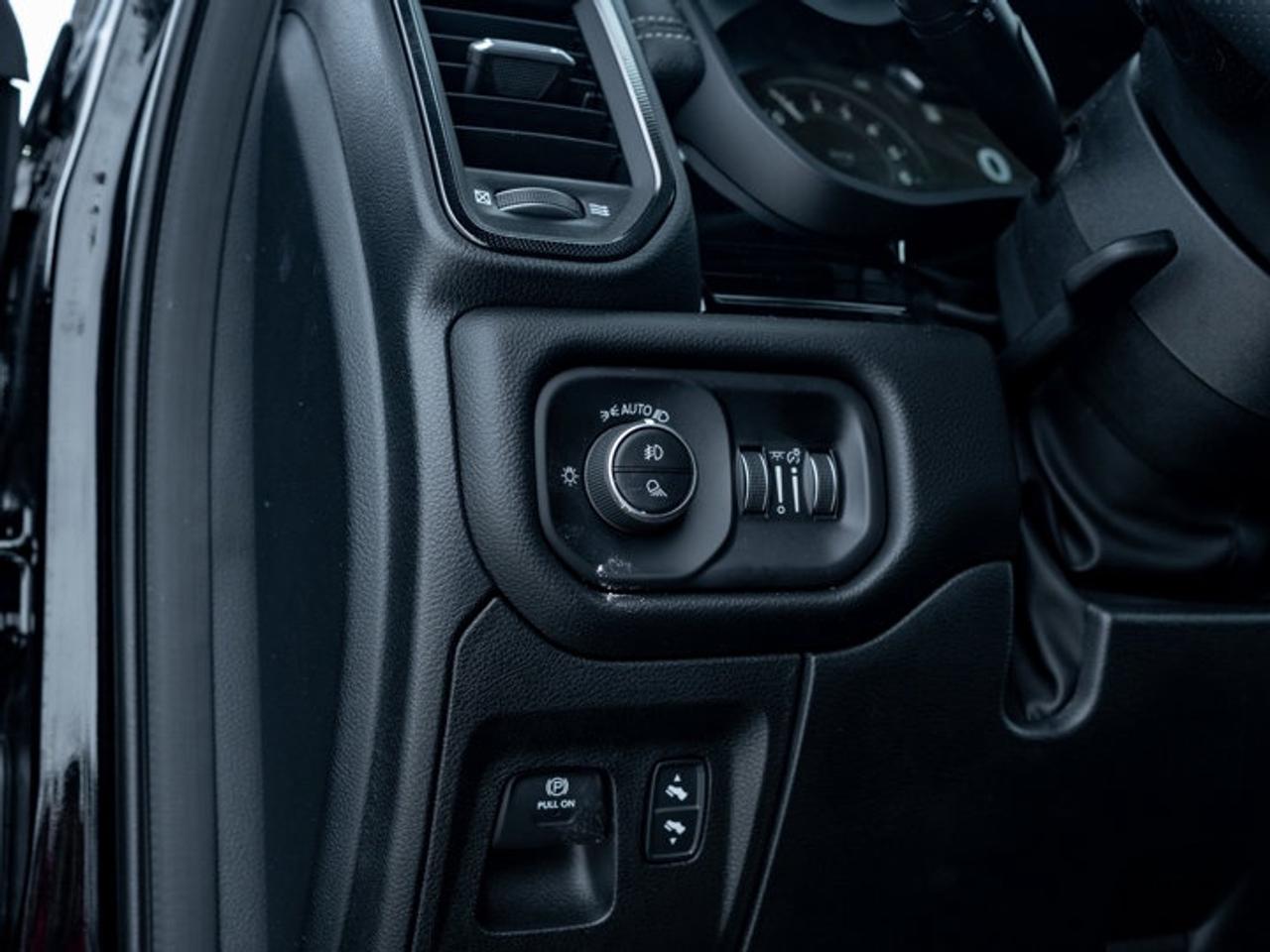 2026 RAM 1500 SPORT Photo