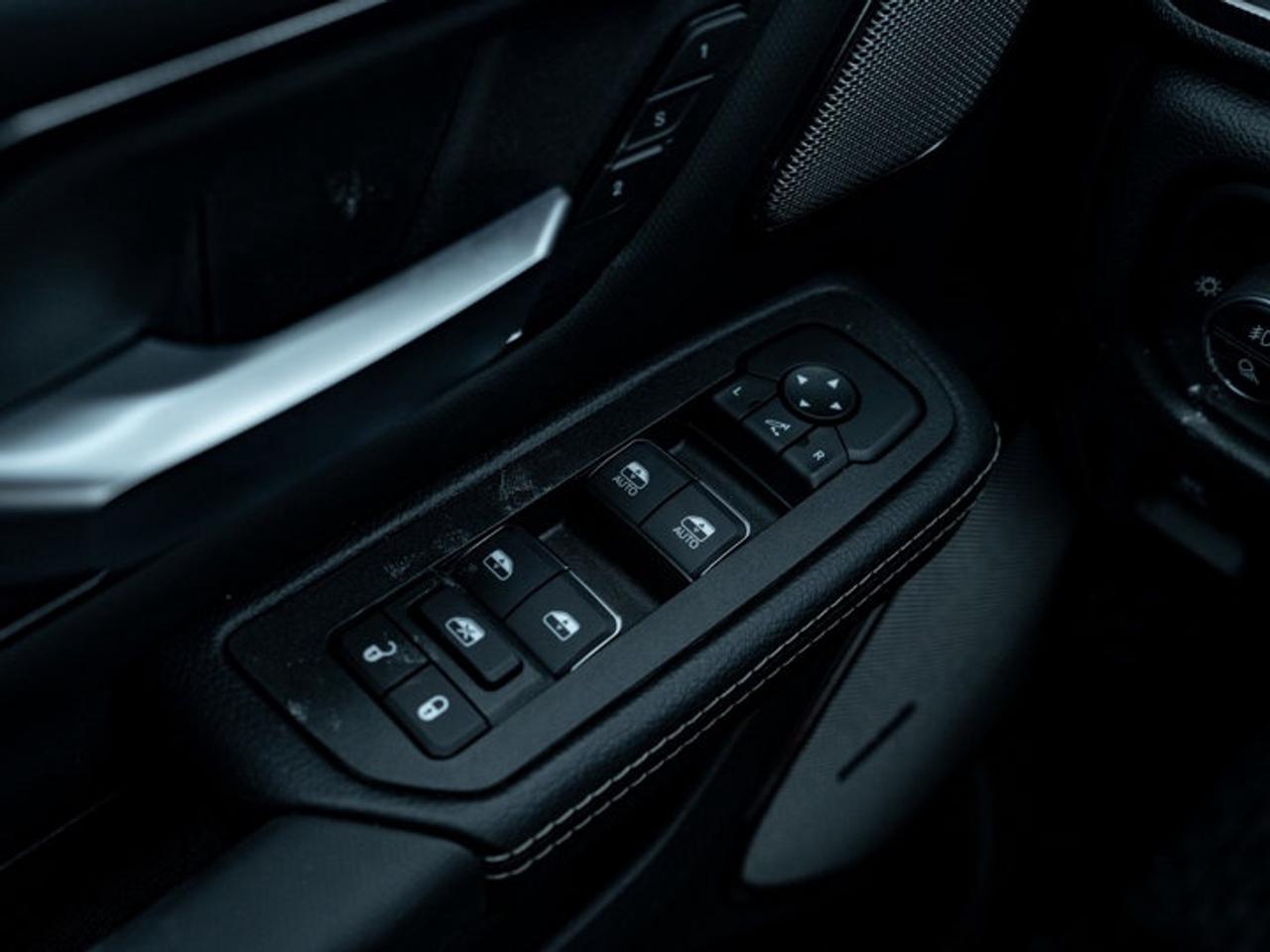 2026 RAM 1500 SPORT Photo