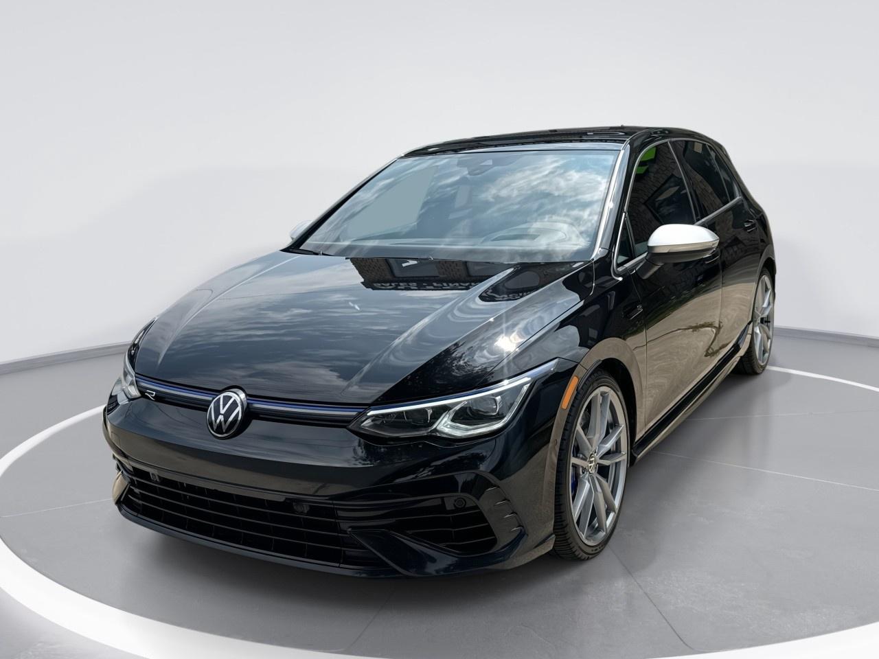 Used 2024 Volkswagen Golf R for sale in Newmarket, ON