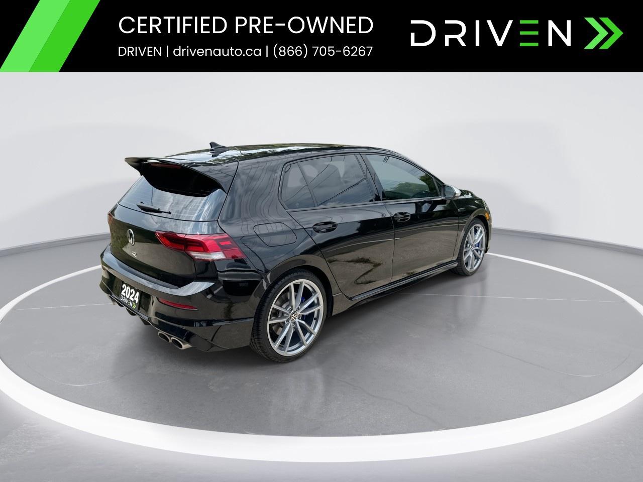 2024 Volkswagen Golf R Photo