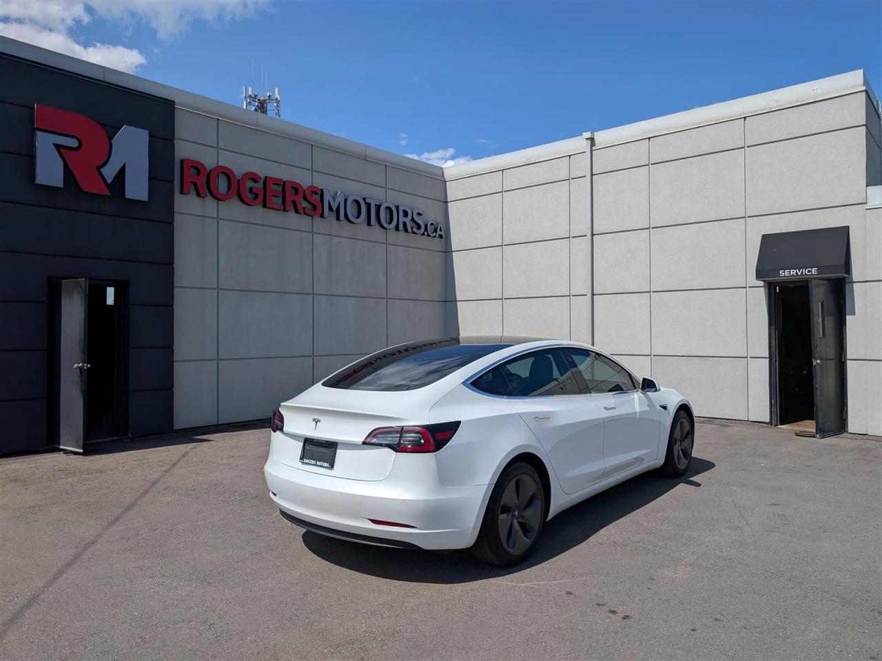 2019 Tesla Model 3 LONG RANGE AWD - WHITE INTERIOR - DUAL MOTOR