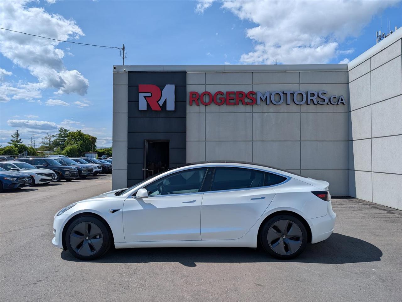 2019 Tesla Model 3 LONG RANGE AWD - WHITE INTERIOR - DUAL MOTOR