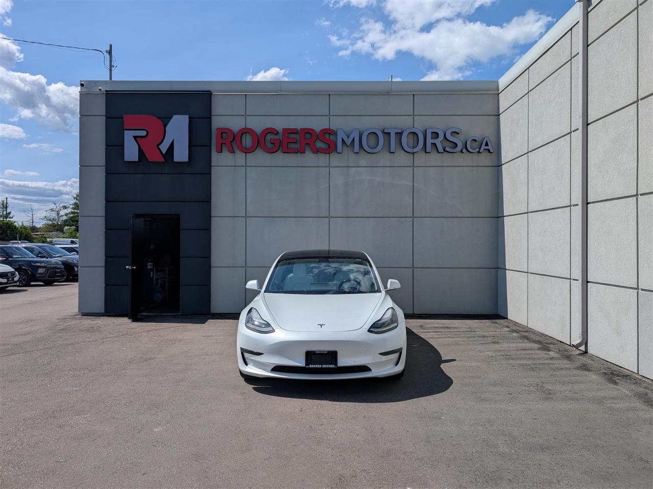 2019 Tesla Model 3 LONG RANGE AWD - WHITE INTERIOR - DUAL MOTOR
