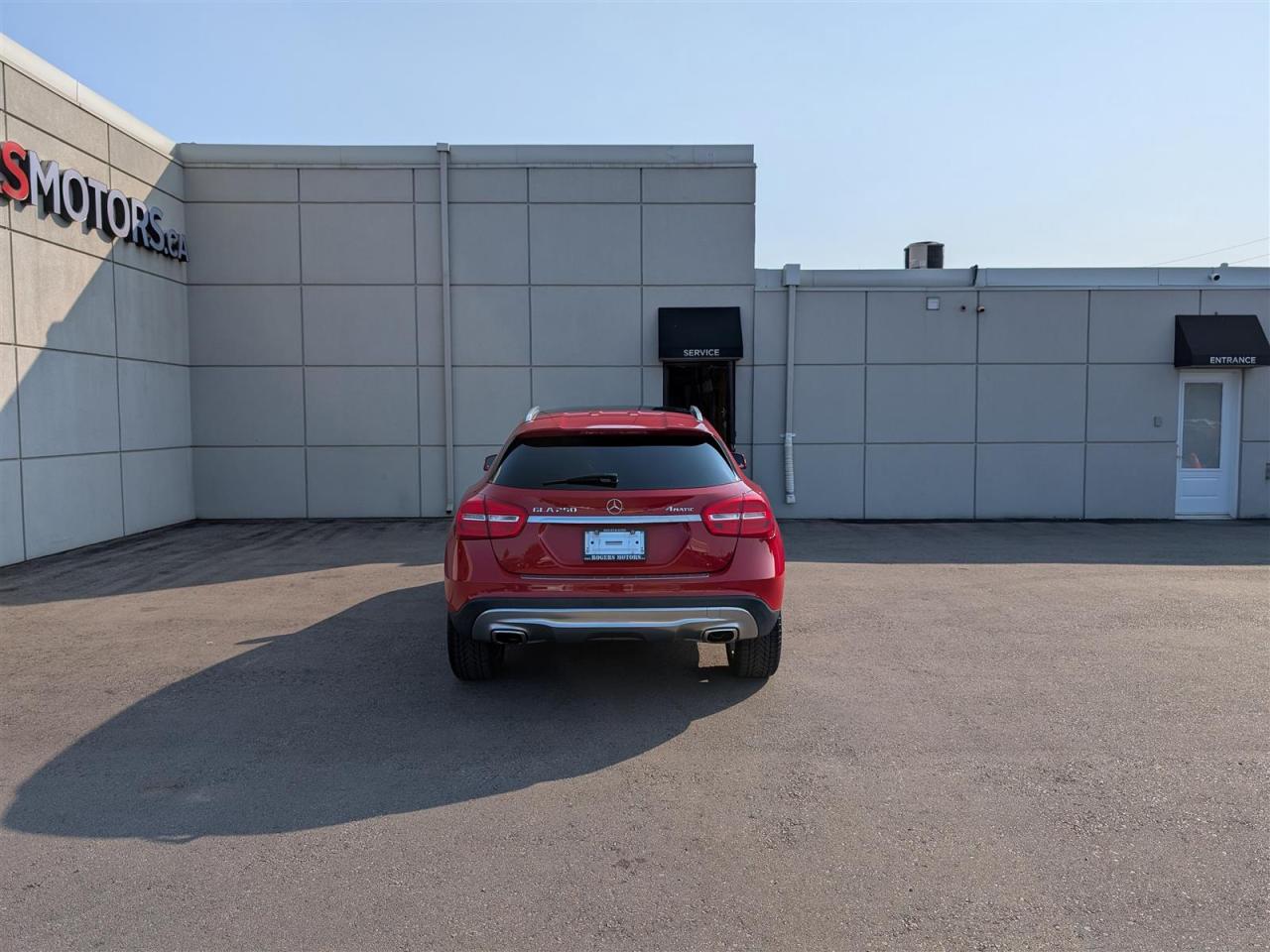 2016 Mercedes-Benz GLA 250 4MATIC  - PANO ROOF - NAVI - REVERSE CAM