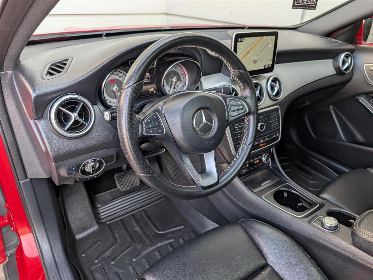 2016 Mercedes-Benz GLA 250 4MATIC  - PANO ROOF - NAVI - REVERSE CAM