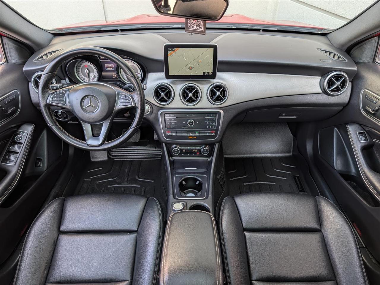2016 Mercedes-Benz GLA 250 4MATIC  - PANO ROOF - NAVI - REVERSE CAM