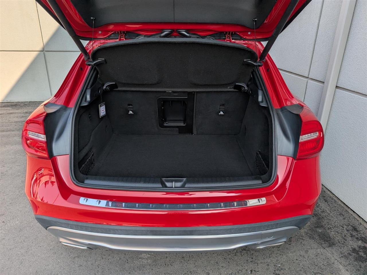 2016 Mercedes-Benz GLA 250 4MATIC  - PANO ROOF - NAVI - REVERSE CAM