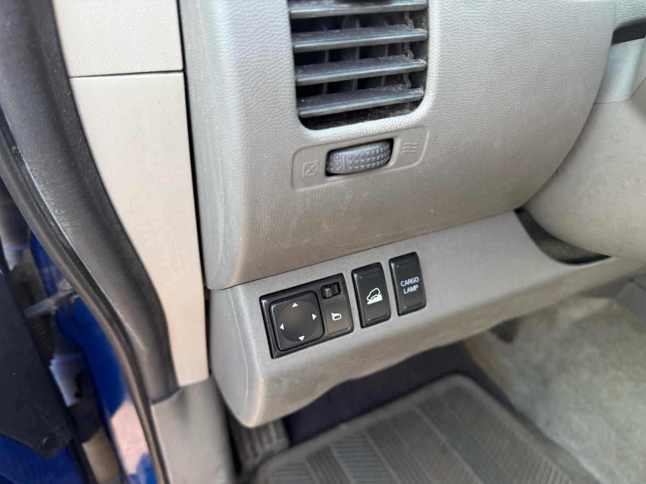 2014 Nissan Frontier SV 4X4 - Photo #6