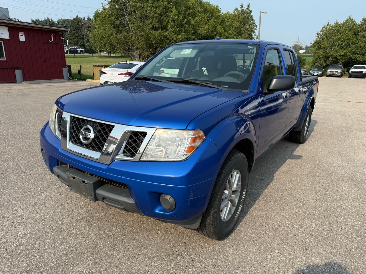 2014 Nissan Frontier SV 4X4 - Photo #3