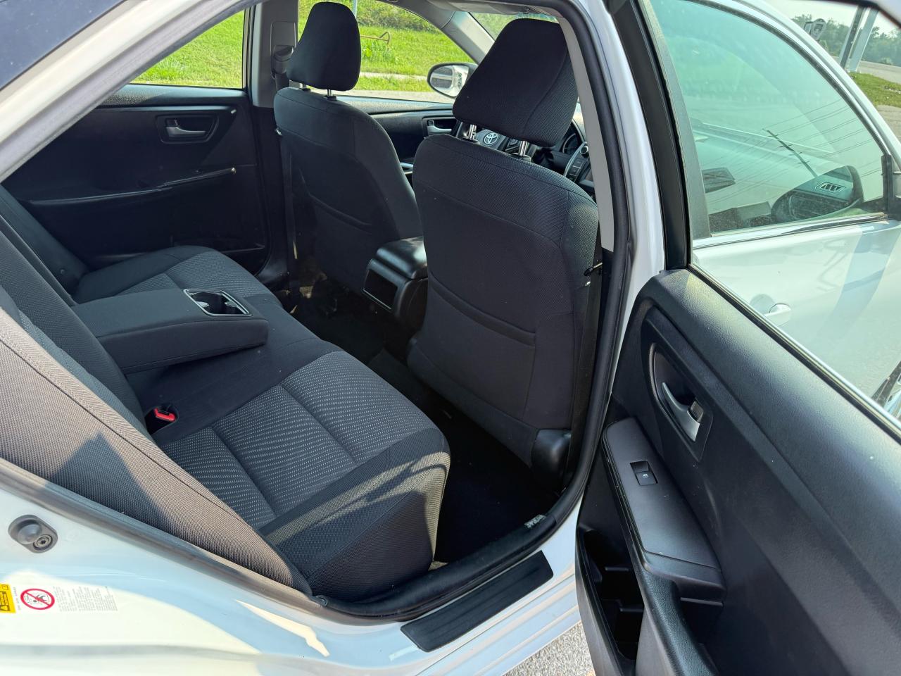 2017 Toyota Camry LE - Photo #10