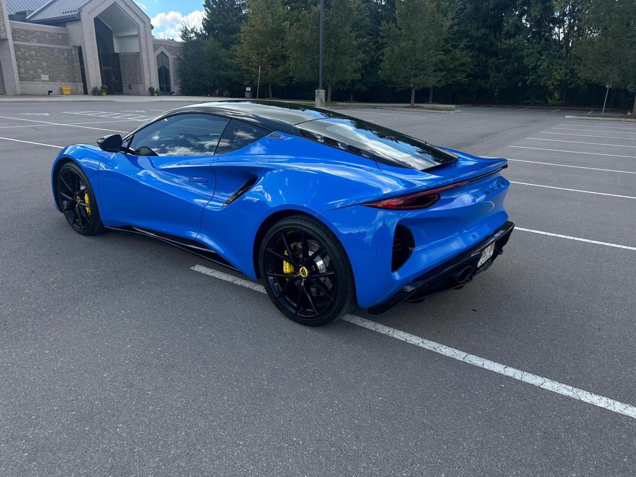2024 Lotus Emira V-6 1st Edition Photo3