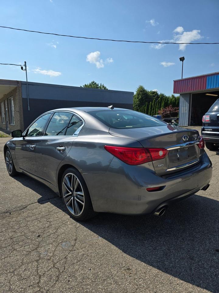 2014 Infiniti Q50 Premium - Photo #11