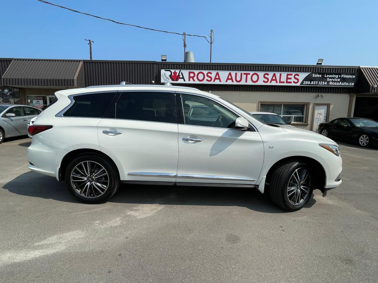 2017 Infiniti QX60 AWD PANORAMIC ROOF LEATHER NAVI 360 CAM CERTIFIED - Photo #11