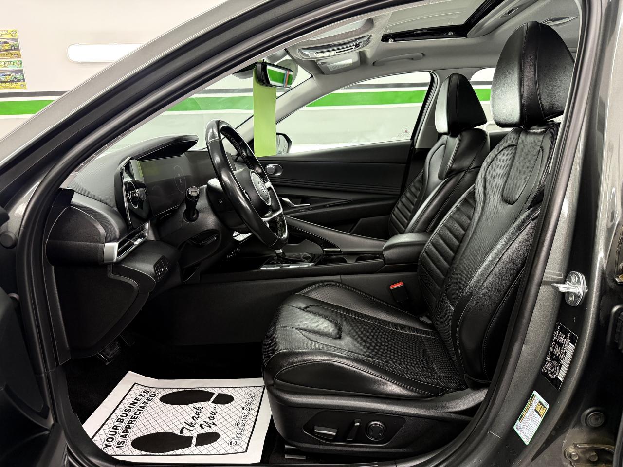 2022 Hyundai Elantra Ultimate Tech - Photo #8
